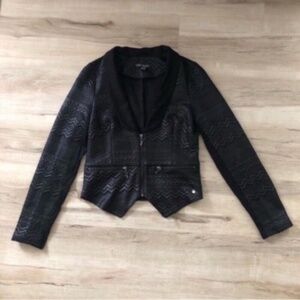 Black Lady Dutch Chevron Patterned Blazer Style Zipper Jacket